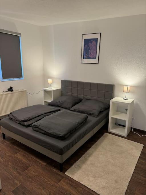 Townhouse Fuer 10 Personen Mit Garten エスリンゲン エクステリア 写真