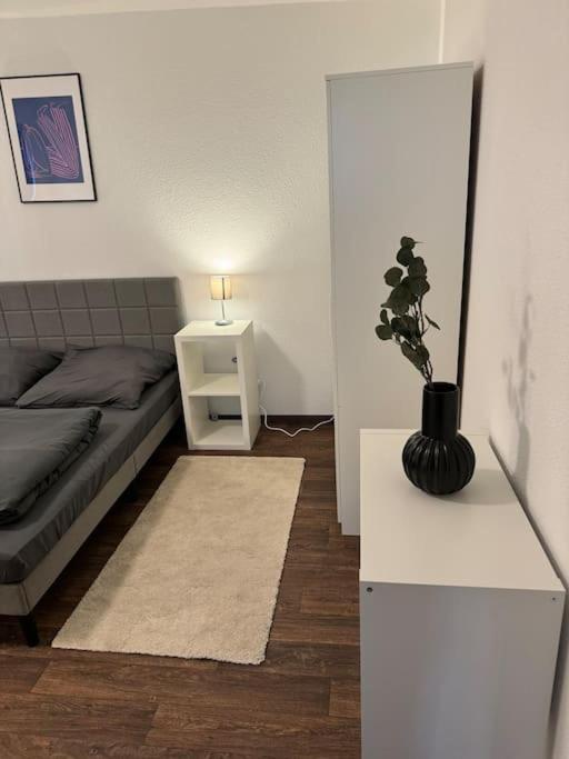 Townhouse Fuer 10 Personen Mit Garten エスリンゲン エクステリア 写真